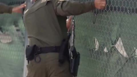 Border Patrol has dismantled the huge San Diego detention facility❗