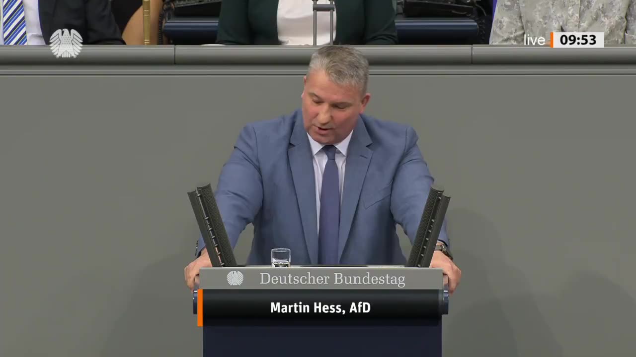 Martin Hess AfD zerstört die Migrationspolitik von Merz und Dobrindt!