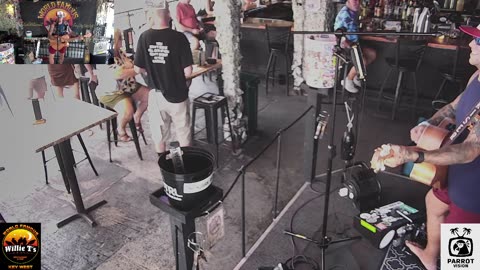 LIVE Music Everyday!