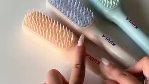 Button Hair Brush