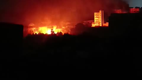 Massive gunfire in Sudan around the Presidential Palace.