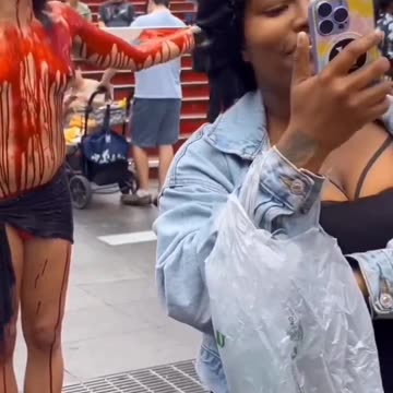 WTF 😳 Trudeau Wannabe With Breast!🤷‍♀️