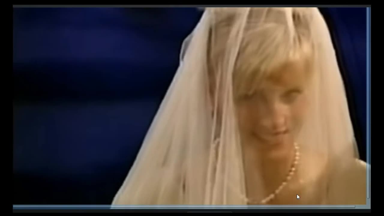 Sophie Looks Quite Like Princess Diana - TUC