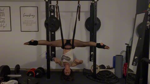 Transparent Yoga – Deep Stretch _ Energy Release