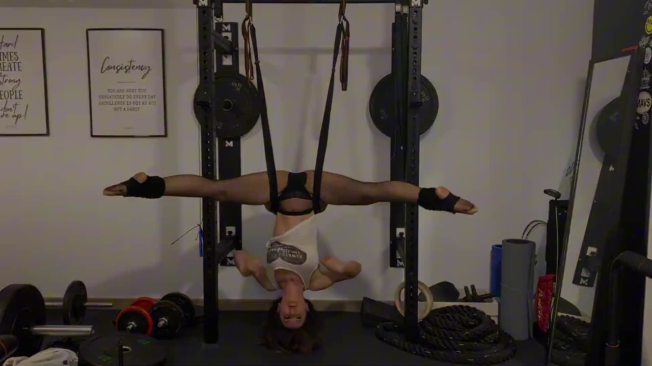 Transparent Yoga – Deep Stretch _ Energy Release