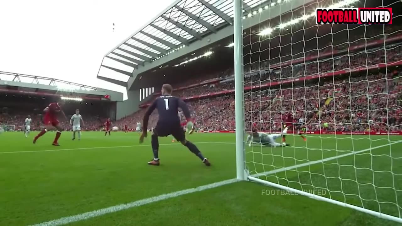 Top Goals Saves in Football without using Hand ⚽️🔥😲
