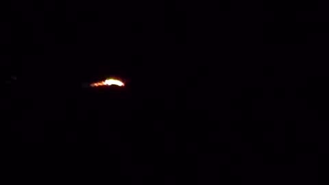 My neighbour recorded this UFO on Thursday at around 1 AM.