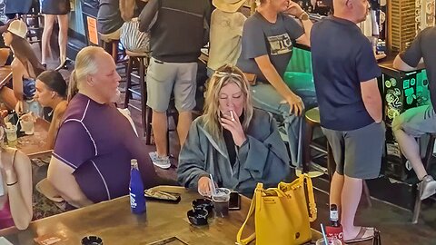 Candid Sexy Smoking Woman 734