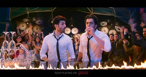 Yo Yo Honey Singh_ DIL CHORI (Video) Simar Kaur, Ishers _ Hans Raj Hans _ Sonu Ke Titu Ki Sweety