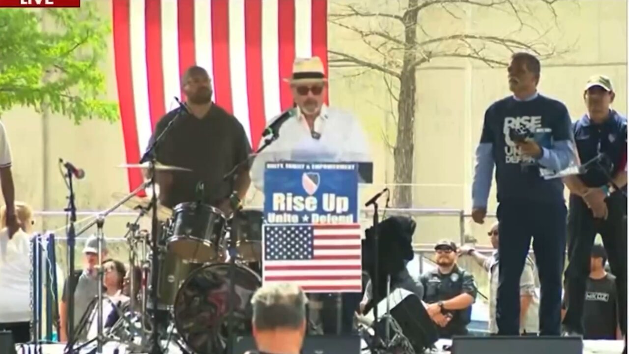 BREAKING NEWS🚨 Immigrants are the backbone of Texas?