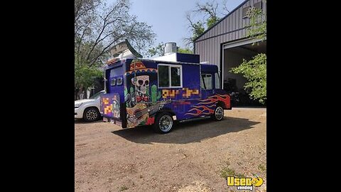 Chevrolet P30 Stuffed Churros Food Truck with Newly Built Kitchen for Sale in Alberta!