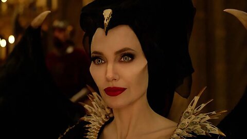 REASONS Why Angelina Jolie CREEPS Me OUT (2015)