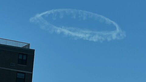 Mysterious Sky Ring Appears Over NYC on July 4th | UFO? Vortex? Fireworks Gone Weird?