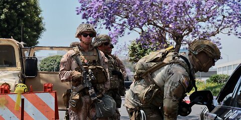 FBI Announces Probe Into Six Democrats Who Called on Military to Refuse Orders from Trump