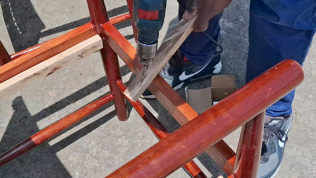 Board Cushion Fixtures On Chair Frames
