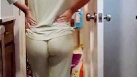 Asmr cake cleaning house