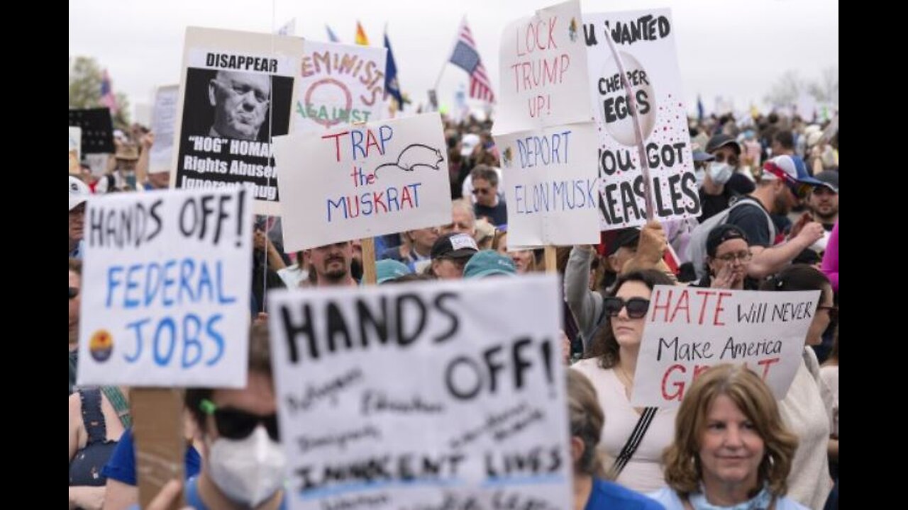 Protesters Tee off Against Trump, Musk in 'Hands Off!' Rallies