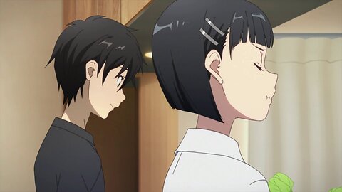 Sword Art Online - Kazuto pours water down Sugu's neck