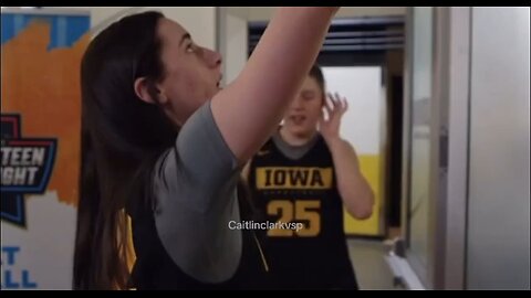 Laura delguna hayden thinks she can sing.She's definitely not an attorney