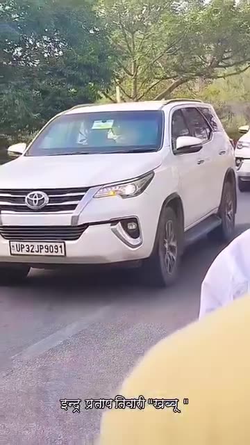 आप सभी का प्यार दुलार एवं आशीर्वाद हमेशा ऐसे ही मिलता रहे.. आपका भाई , आपका बेटा । 🙏