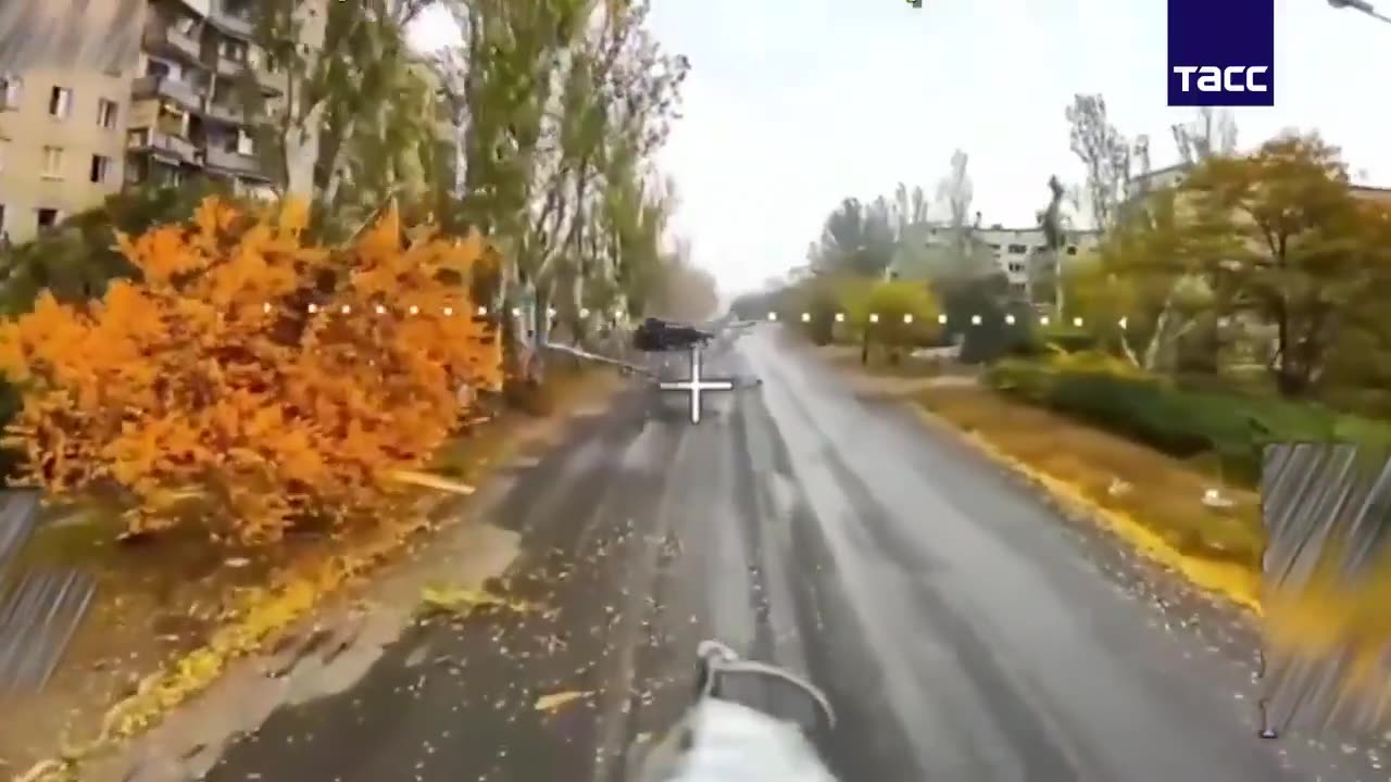 🚀💻 Ukraine Russia War | Russian POV: Drone operators from the Southern Group of Forces attack… | RCF