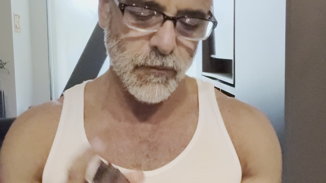 "Finding the strength to say no" Tarot Vibes Nov. 27th 2025 Love Light & Joy Tarot by Adam Keith