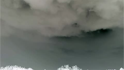 Lightning, negative