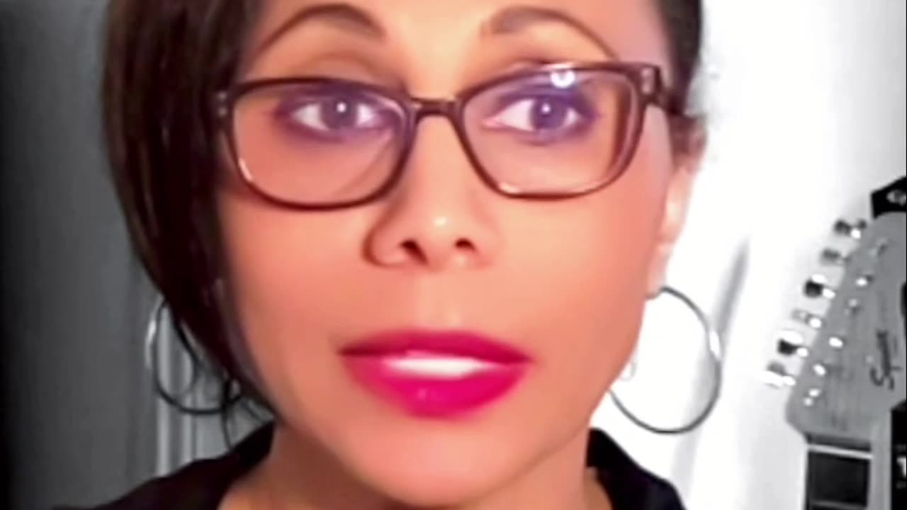 🧛‍♂️ 10 Creepy Hoover Moves Narcissists Use to Slither Back In 🐍