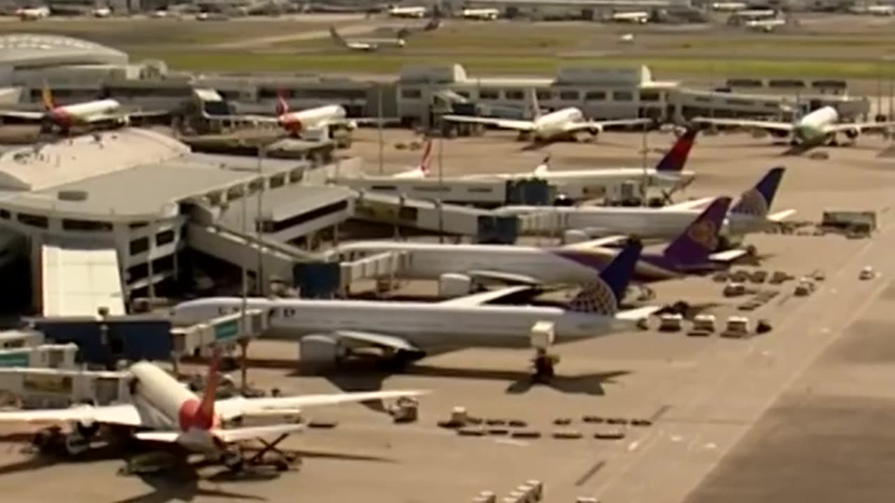 Medical Science student threatens to blow up plane