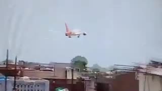 Avión se accidenta en India