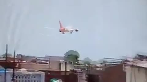 Avión se accidenta en India