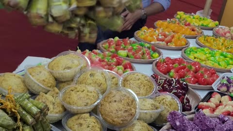 Vietnamese street food (part 7) - traditional cakes