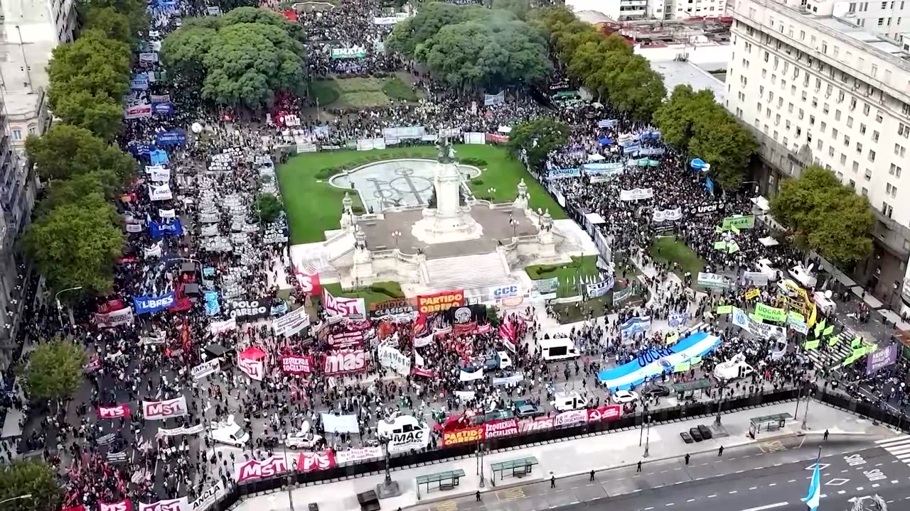Mass protests gather in Buenos Aires over Milei's cuts