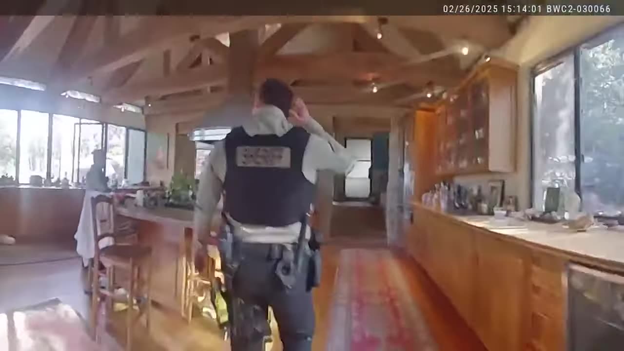New bodycam footage shows moment deputies discover Gene Hackman & wife