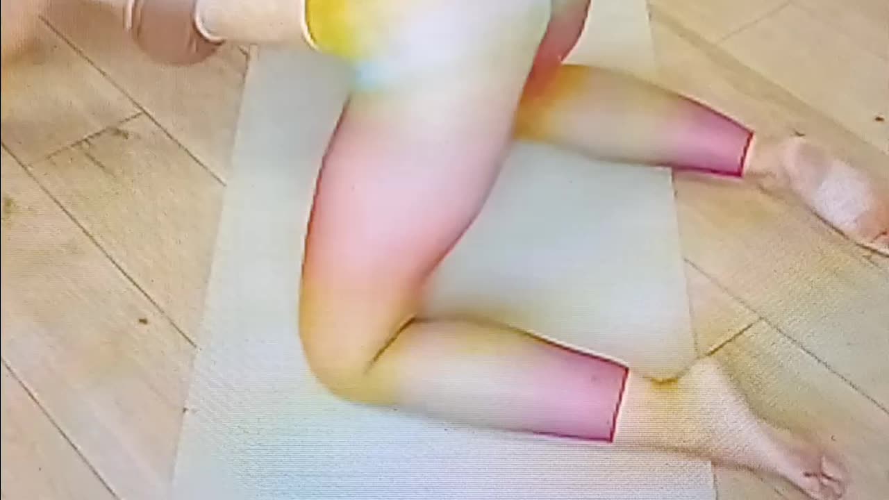 Lower back loosening stretching flow