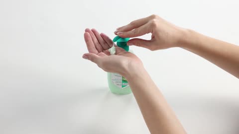 Dove Go Fresh Refreshing Body Wash with Renew Blend technology