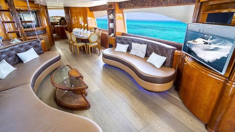 85' Azimut - Yacht Rental in Miami, Florida💯🎉