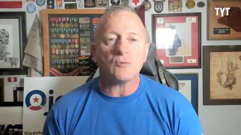 Trump FLUNKS IQ Test, Gets DUPED By BOGUS FAKE NEWS Story