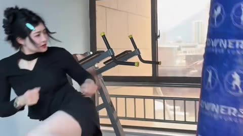 Kung Fu kick