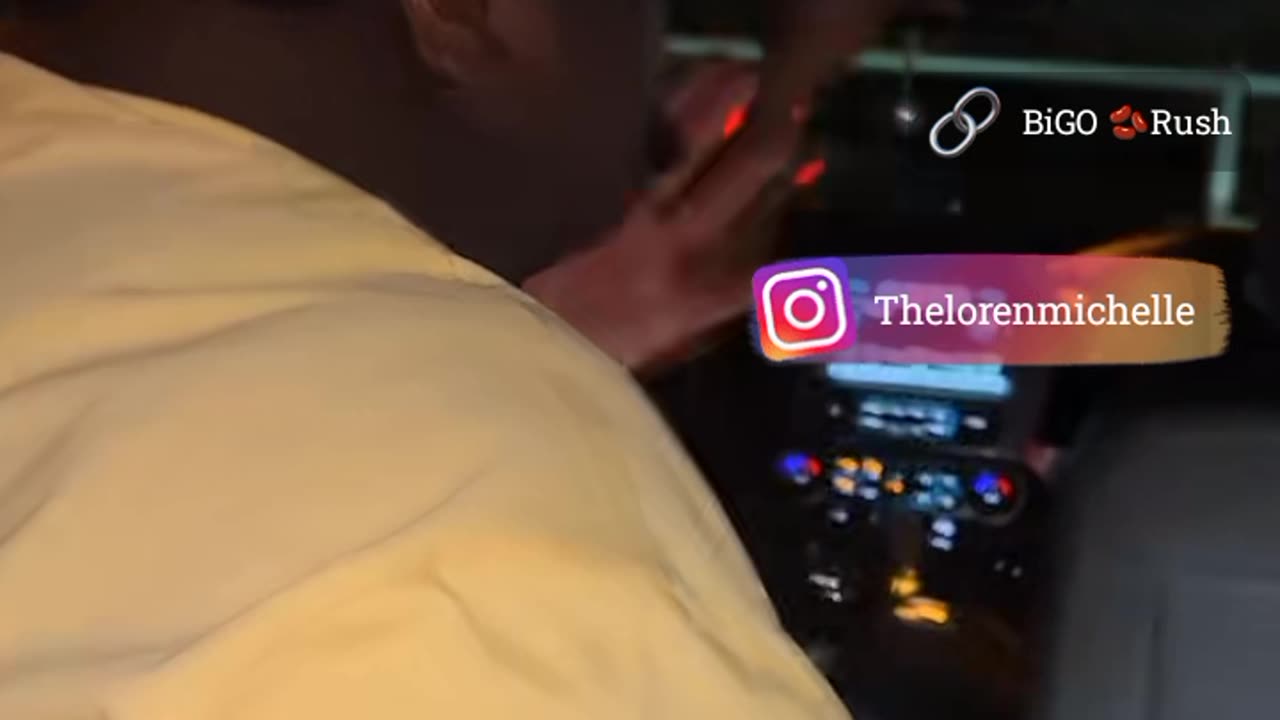 21 kicks Dre in the face and then jumps Dre with Maj Dre knocked out