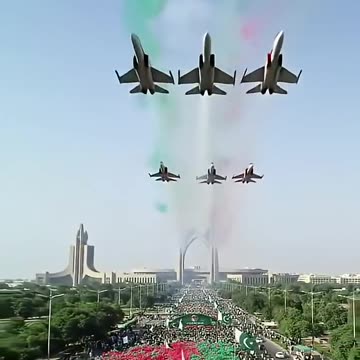 #14august #pakistanzindaababd #independenceday #azadimubarak #azadi2025 #shortsfeed #viralvideo
