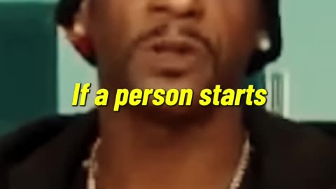 Red Shorts Politics - Katt Williams DESTROYS CNN Reporter