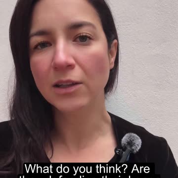 ¿La Primera Dama de Francia es en realidad un hombre?