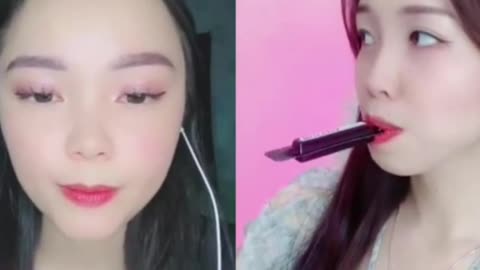 Viral Sensation: Two Vietnamese Girls Discussing Adulthood on PK Live