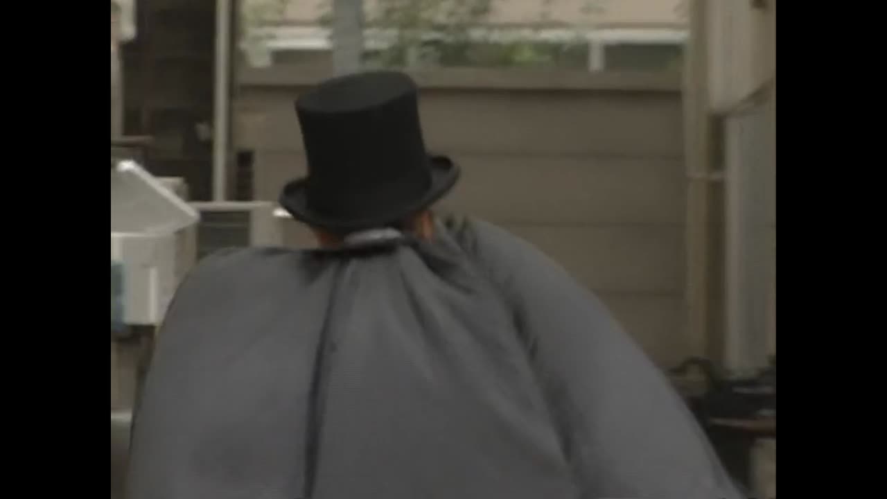 Usagi & Mamoru sailor moon live action act 9 Usagi realized its not tuxedo mask