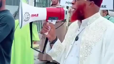 Amy Mek reported that Masjid At-Tawhid in Houston, a tax-exempt Nation of Islam mosque