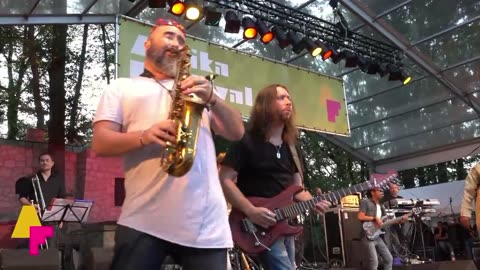 Alpha Blondy & The Solar System - Sebe Allah - LIVE at Afrikafestival Hertme 2018