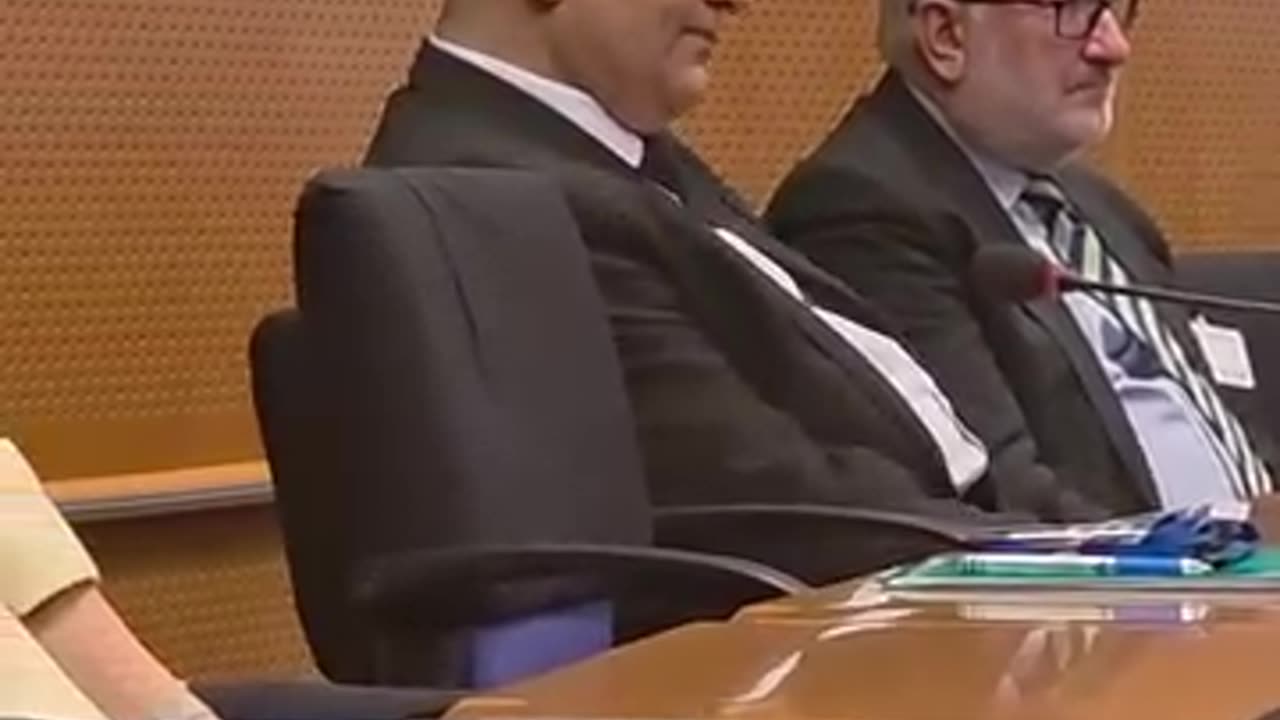 Diana Iovanovici-Șoșoacă îl confruntă direct pe Raed Arafat pentru crimele covid