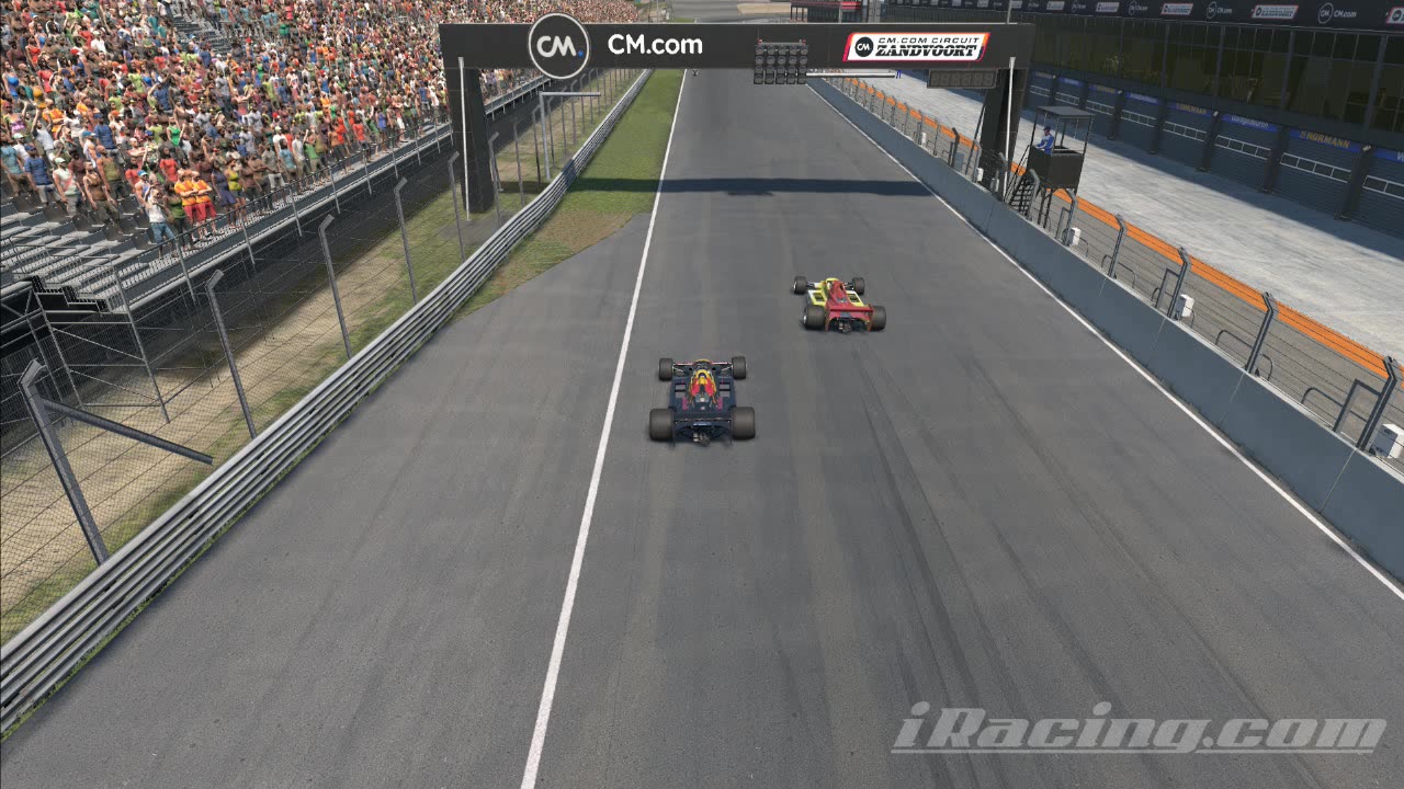 iRacing Lotus 79 overtake at Zandvoort