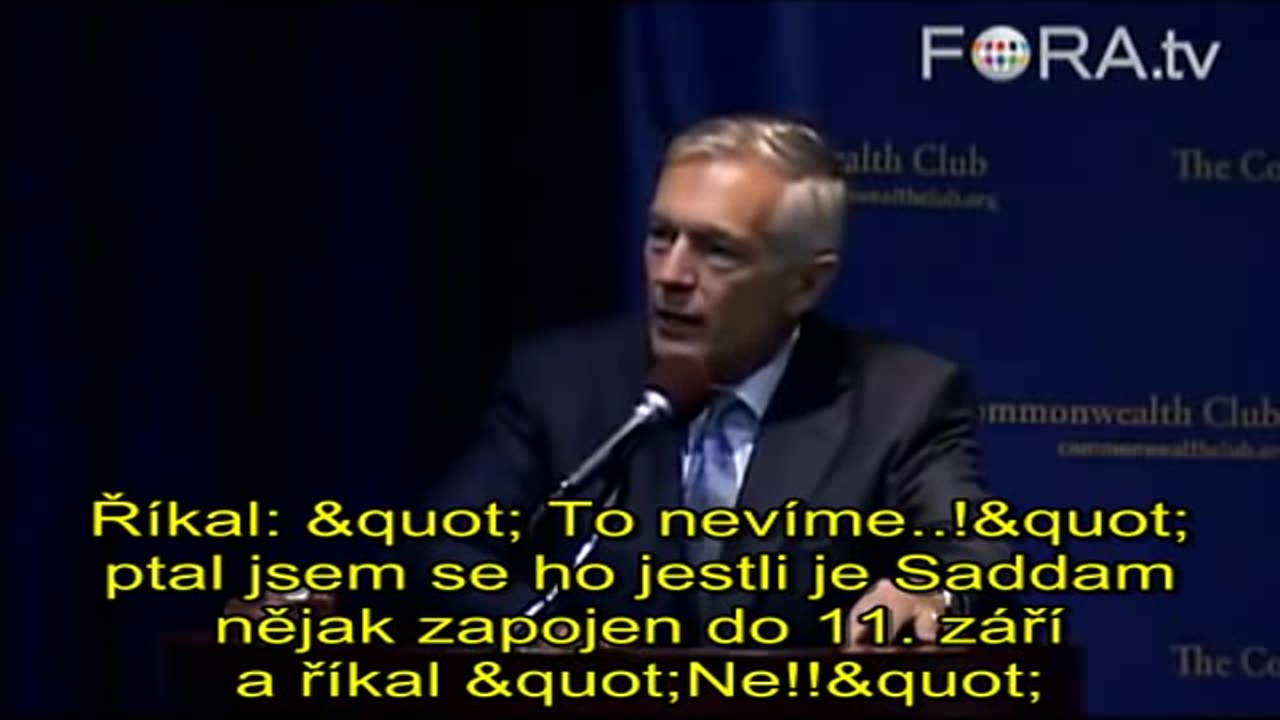 Generál Wesley Clark mluví v roce 2007 o politickém puči v USA